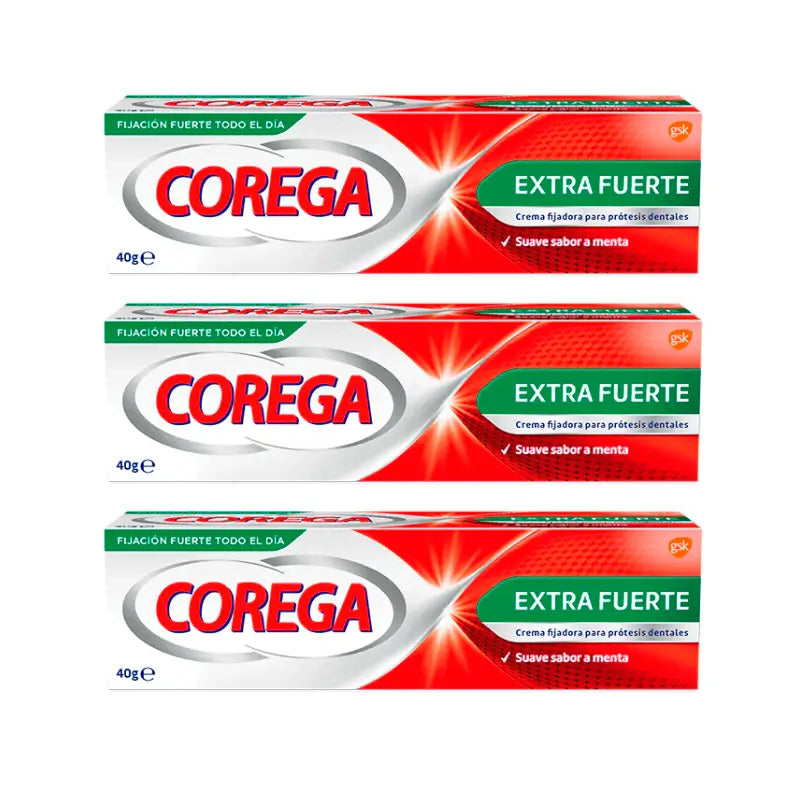 Corega Triplo Super Ultra Crema Extra Forte, 3 x 40 grammi