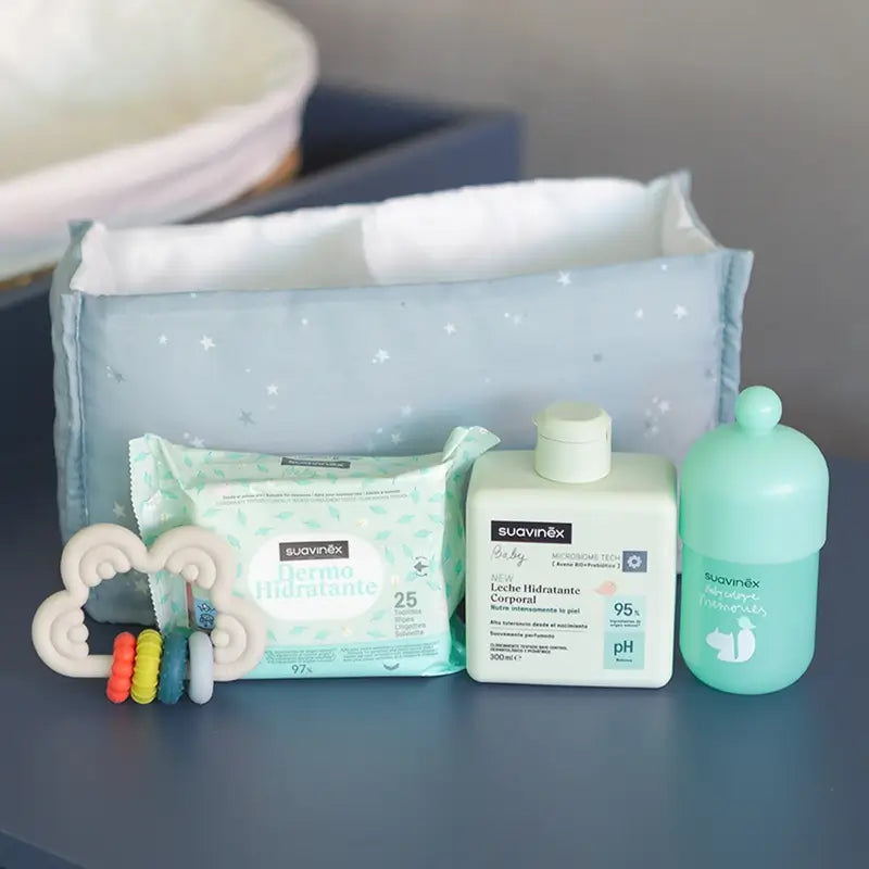 Suavinex Baby Gift Latte per bambini 300 Ml + Ricordi di colonia per bambini 100 Ml + Salviette + Teether, blu