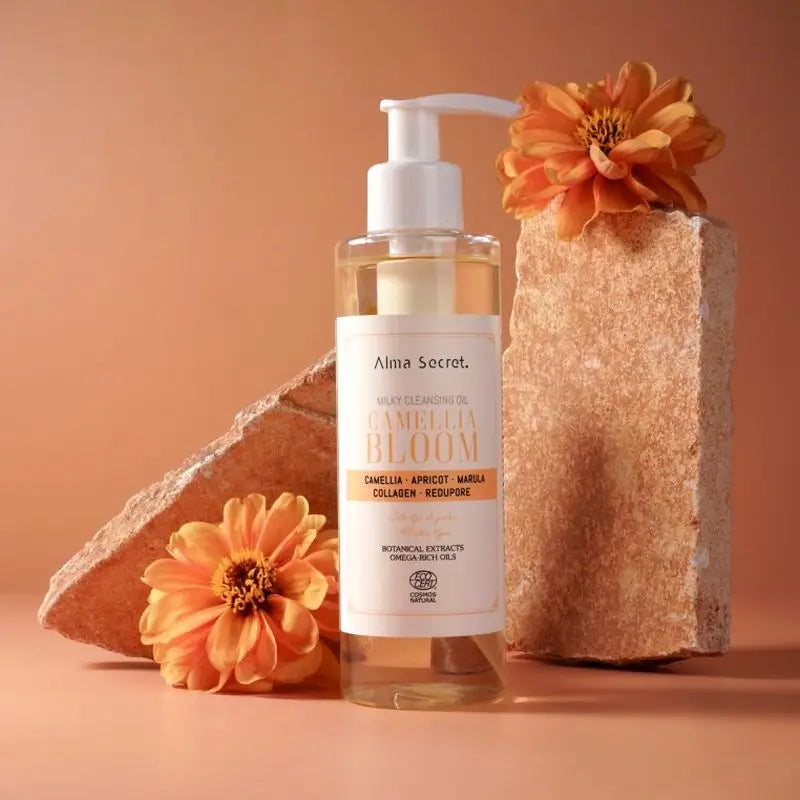 Alma Secret Camellia Bloom 'Olio al latte' Olio struccante 200ml