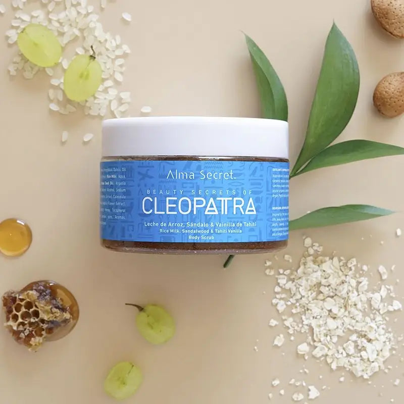 Alma Secret Cleopatra Scrub al latte di riso con sandalo e vaniglia