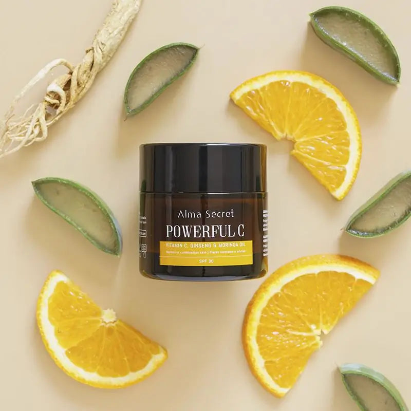 Alma Secret Powerful C Con vitamina C, ginseng e moringa. Spf 30