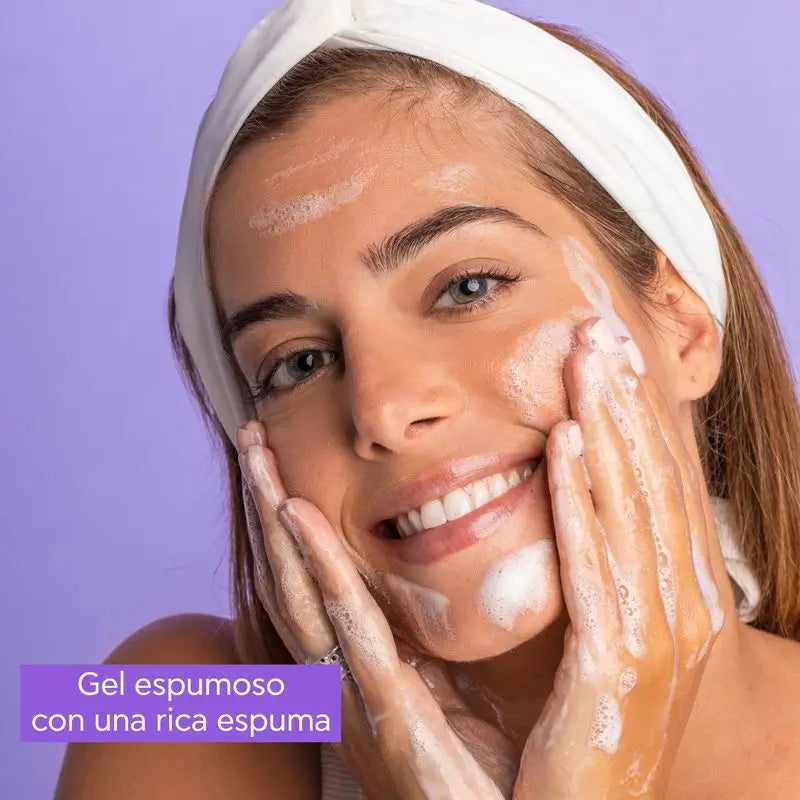 APIVITA Crema detergente schiumogena per il viso Olivo e Lavanda 200 ml
