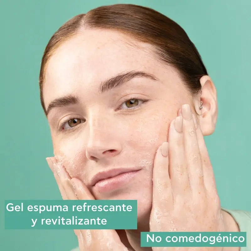 Apivita Just Bee Clear Gel detergente purificante, 200 ml