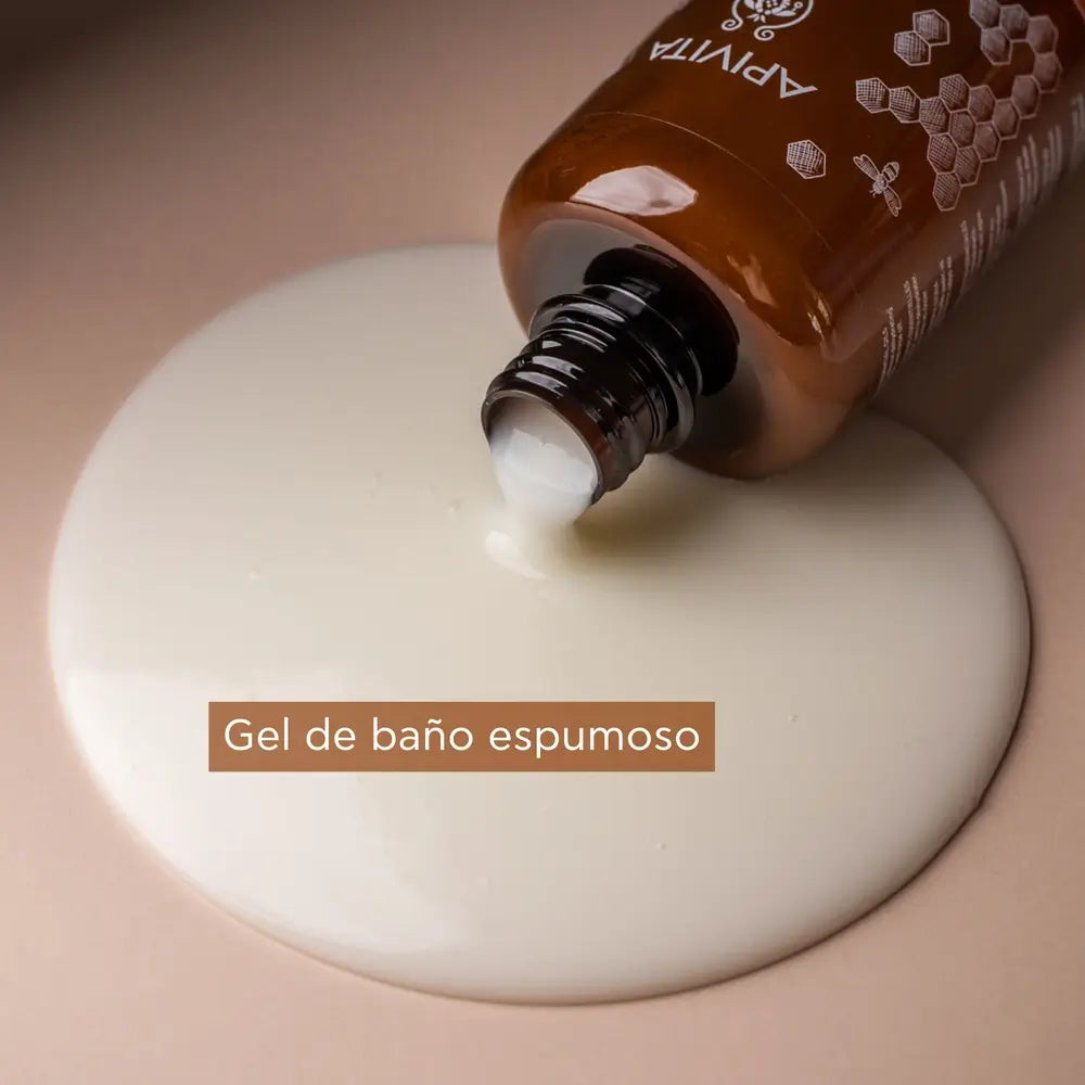 APIVITA Gel doccia cremoso al miele reale con oli essenziali, 500 ml