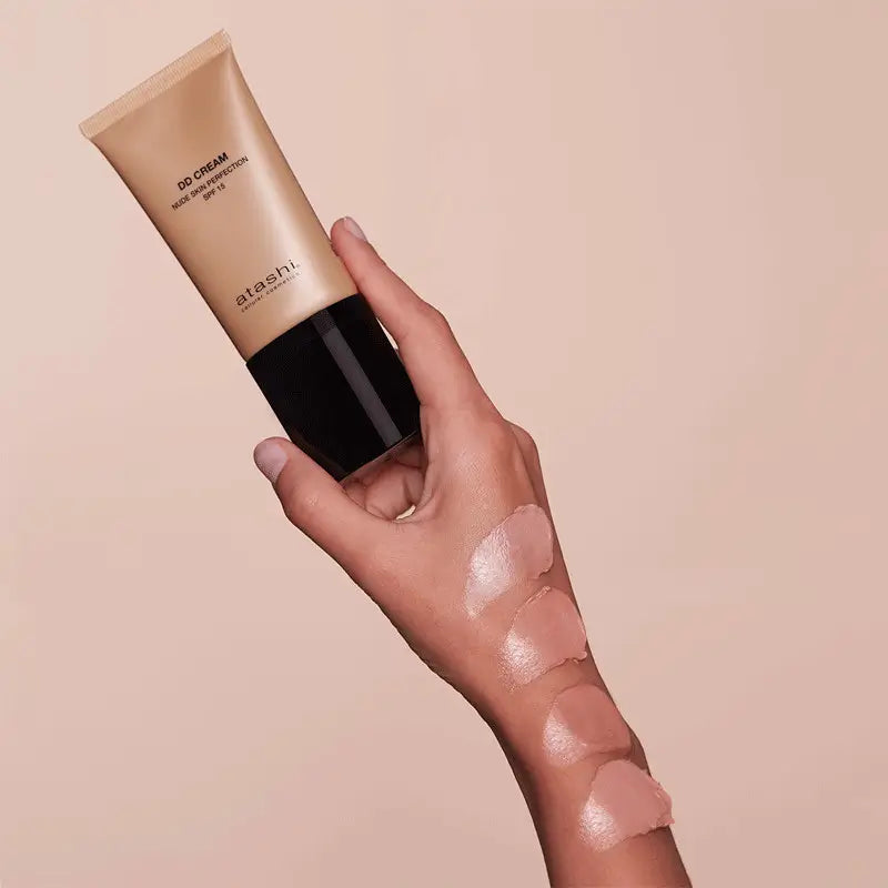 Atashi Dd Idratante Con Colore Spf 15 - Tonalità Beige