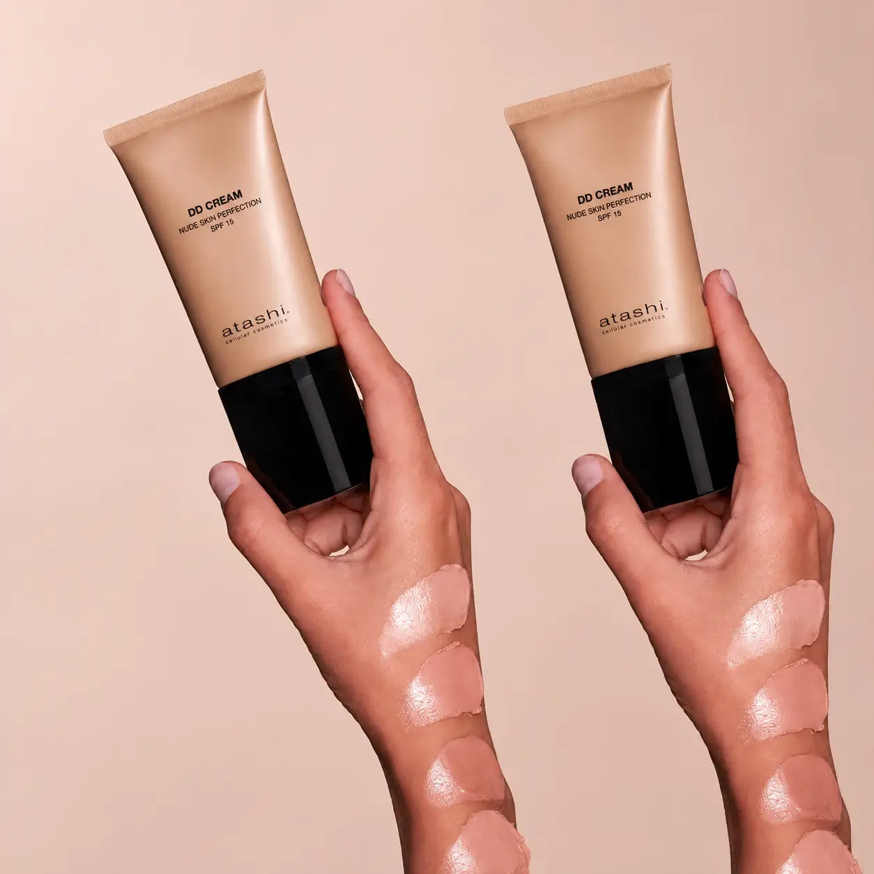 Atashi Dd Crema Idratante Con Colore Spf 15 - Tonalità Beige, confezione da 2