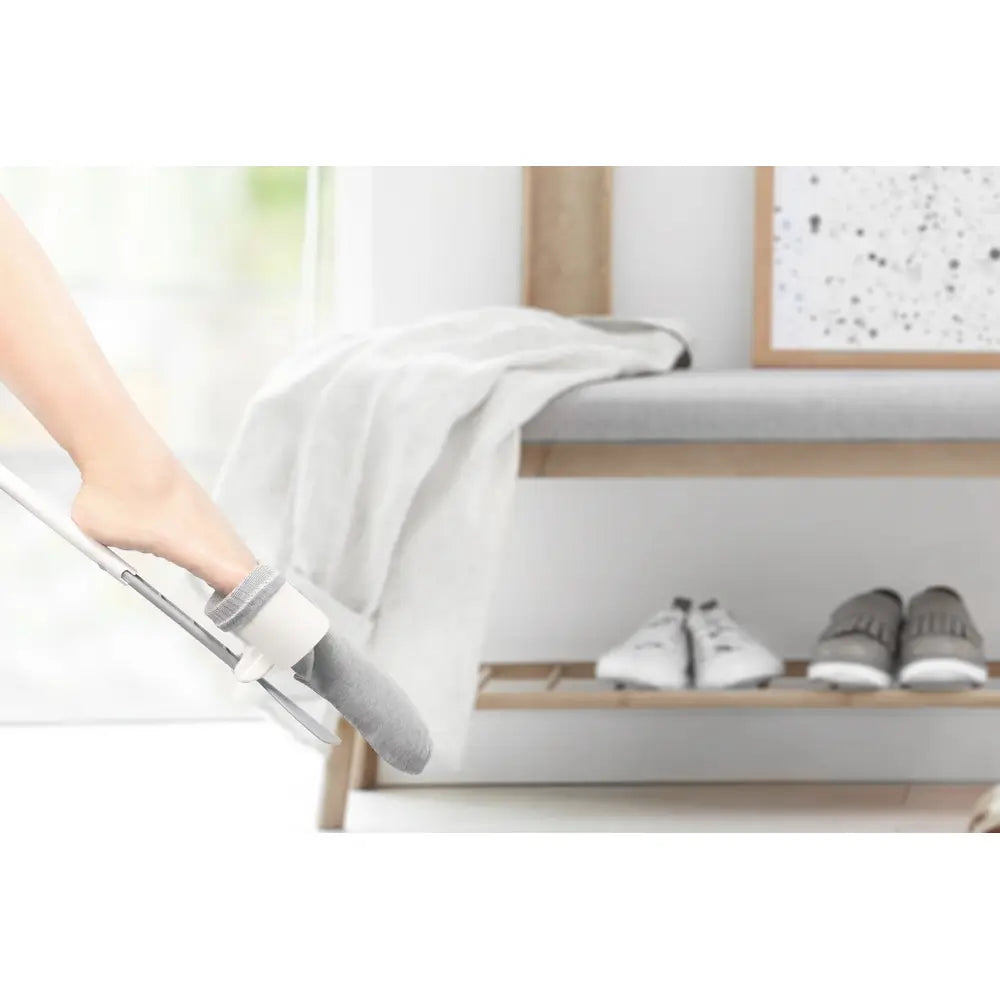 calzascarpe 2 in 1 con ausilio per indossare le calze