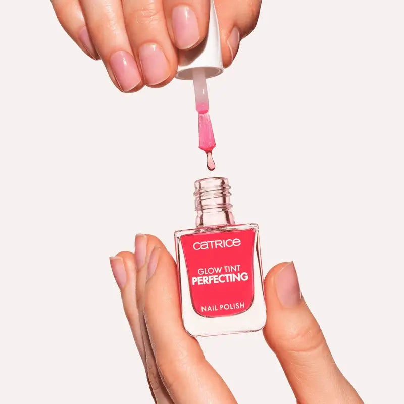 Catrice Smalto per unghie Perfecting Glow Tint 010 , 10,5 ml