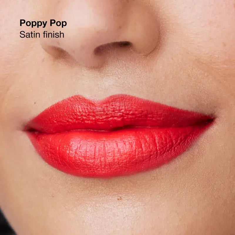 Clinique Pop Longwear Satin Poppy Pop Rossetto, 3,9 grammi