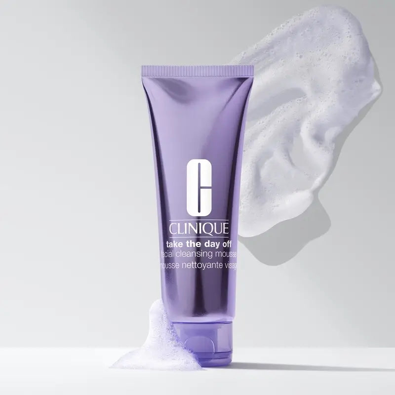 CliniqueT ake The Day Off Mousse detergente per il viso, 125 ml