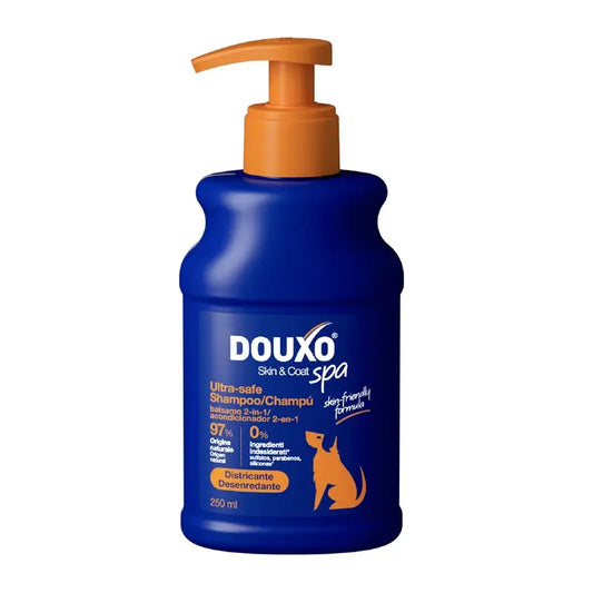 Douxo Skin & Coat Spa 2 In 1 Shampoo e Balsamo per cani, 250 ml