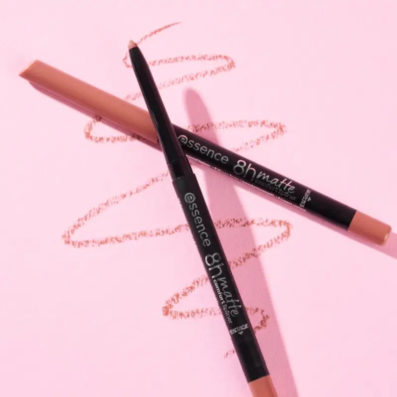 Essence Matita per labbra 8H Matte Comfort 23, 0,3 g