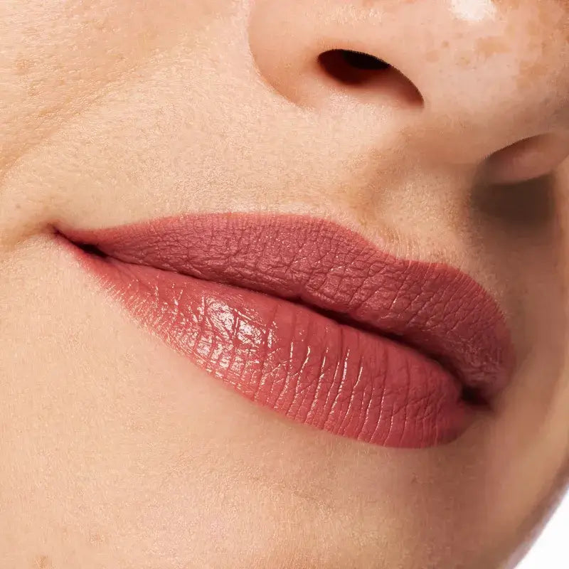 Essence Rossetto Satin Glow Luminous Shine 05 , 3,5 gr