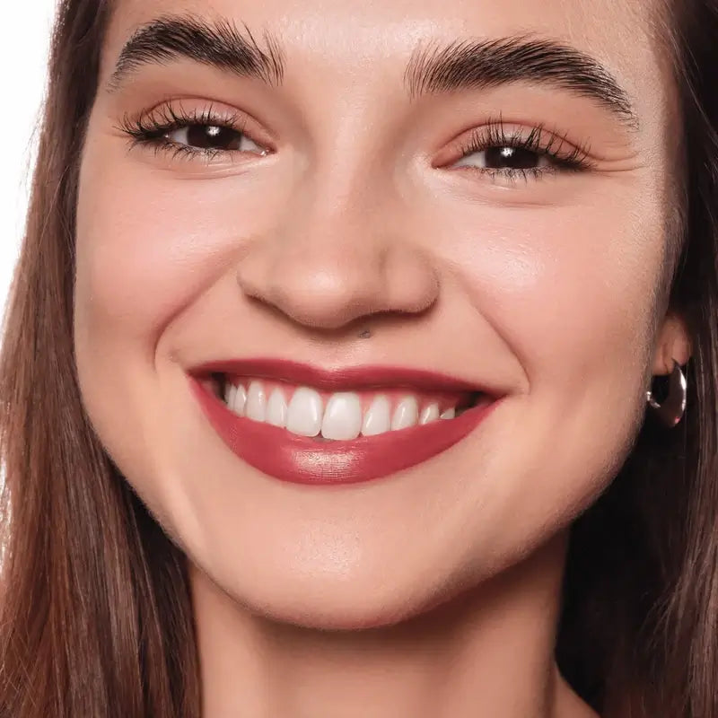 Essence Rossetto Satin Glow Luminous Shine 06 , 3,5 gr