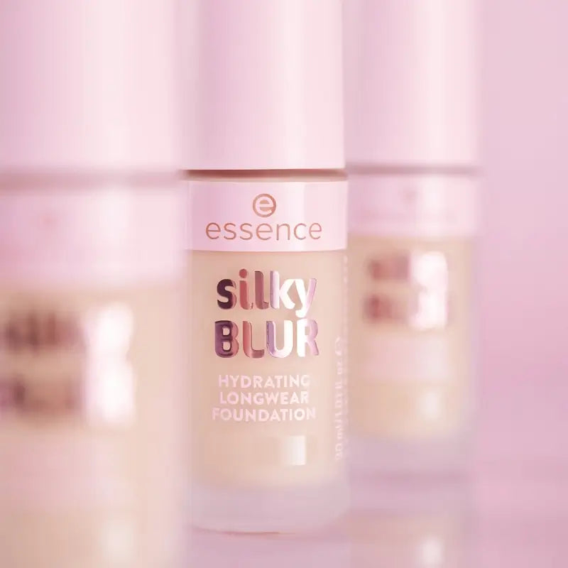 Essence Silky Blur Fondotinta idratante a lunga durata 115, 30 ml