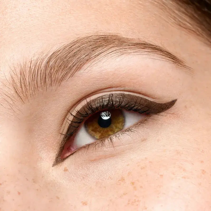 Essence Eyeliner Liquido a lunga durata 020 , 1 ml