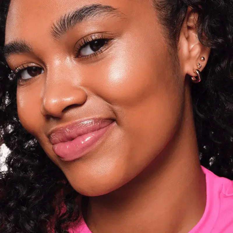 Essence Baby Got Glow Stick Illuminatore 10 , 5,5 gr