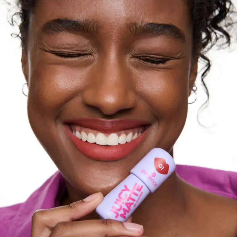 Essence Mousse Labiale Juicy Matte 01, 2,7 ml