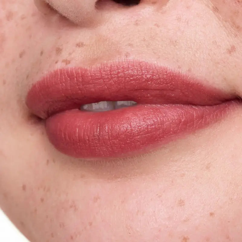 Essence Mousse Labial Juicy Matte 05, 2,7 ml
