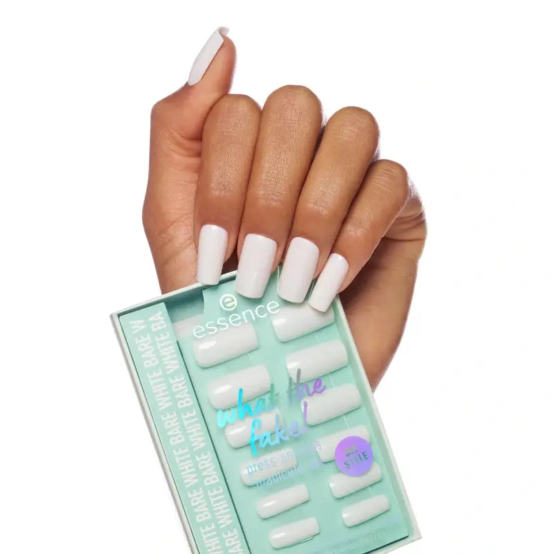 Set manicure Essence con unghie finte What The Fake! Unghie a pressione 04 , 28 pezzi