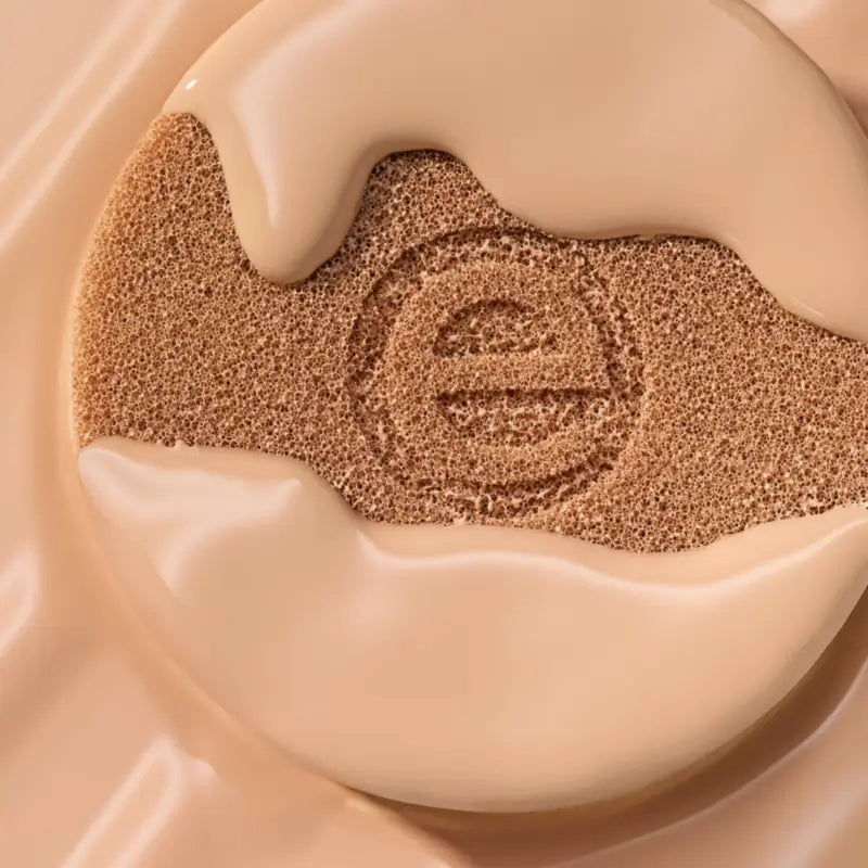 Essence Fondotinta Silky Cushion Foundation 110, 12 g