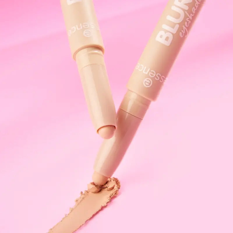 Essence Ombretto in stick Blur Nude 01, 1,2 g