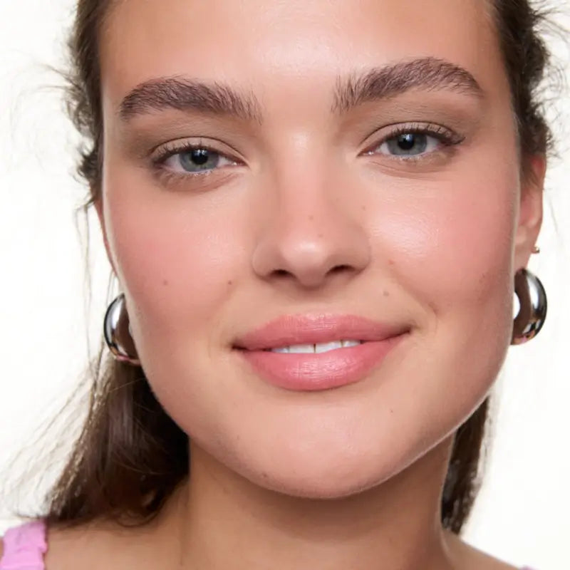 Essence Ombretti in stick Blur Nude 03, 1,2 g