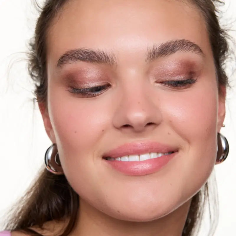 Essence Ombretto in stick Blur Nude 07, 1,2 g