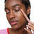 Essence Ombretto in stick Blur Nude 07, 1,2 g