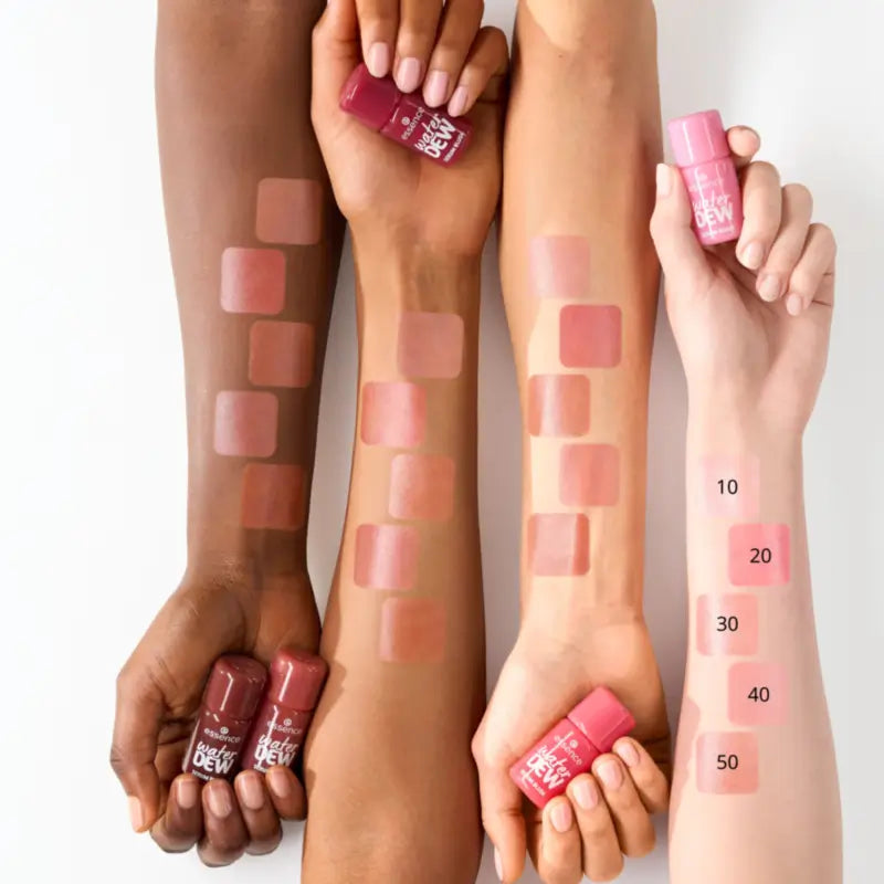 Essence Fard in siero Water Dew 40, 3,5 ml