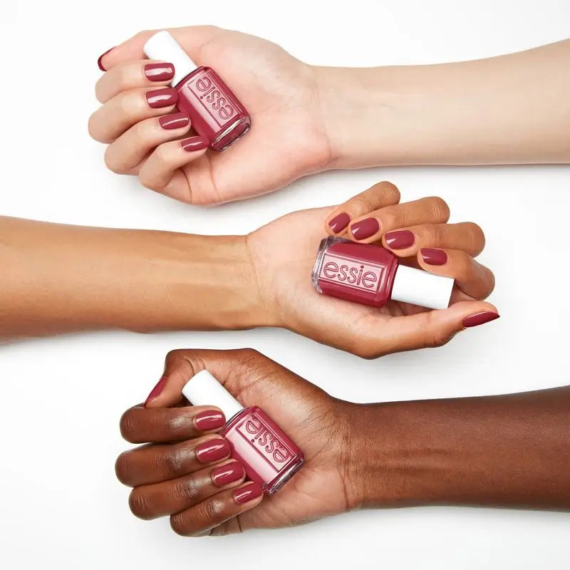Smalto Essie Classic, tonalità 413 Mrs Always Right, 13,5 ml