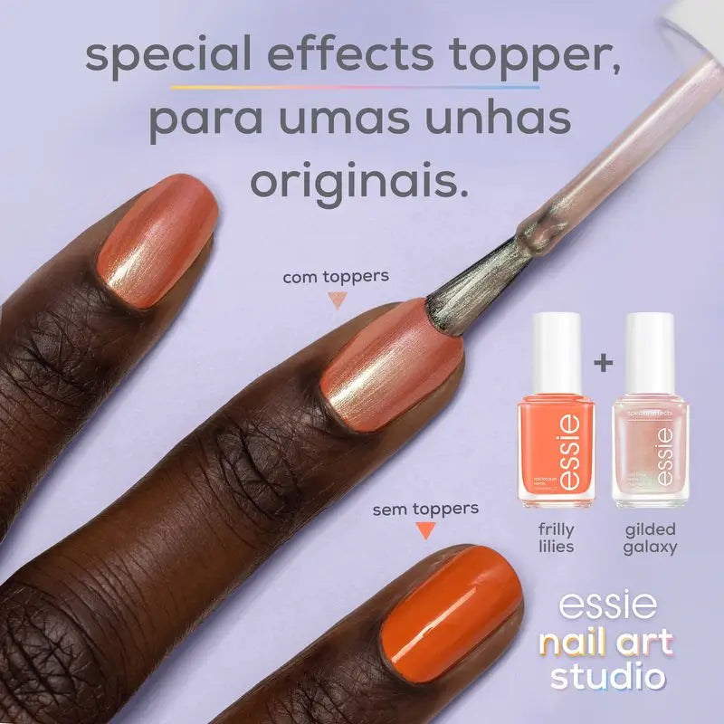 Toppers Essie Special Effects Limited Edition nella tonalità Gilded Galaxy.
