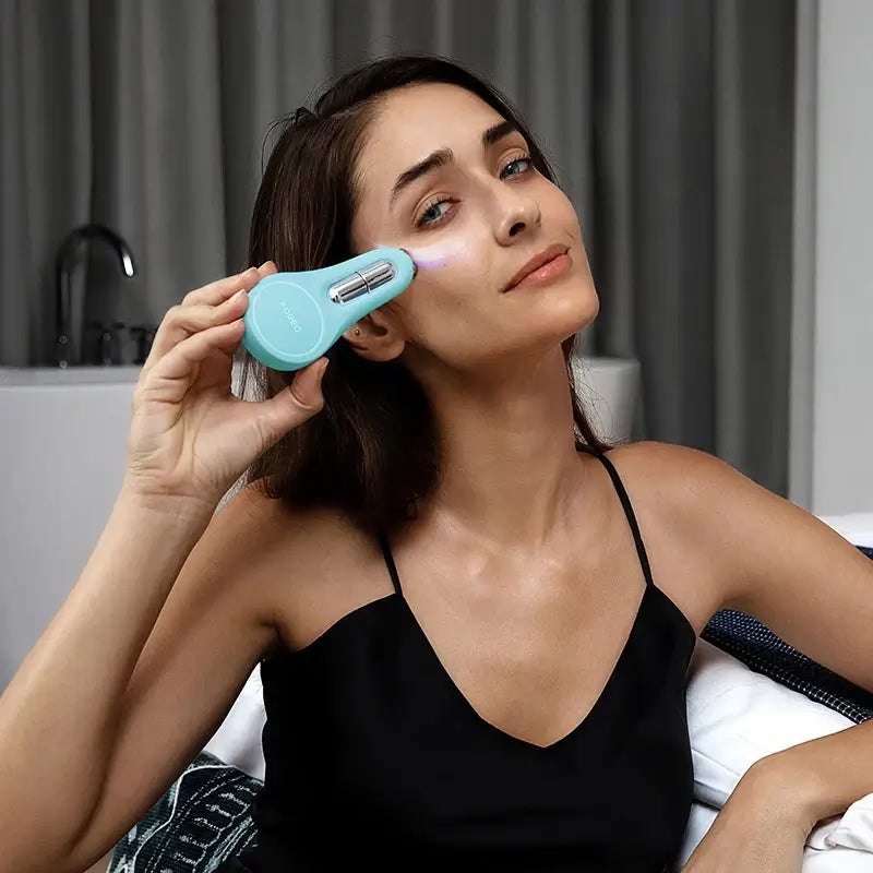 Foreo Orso 2 Occhi e Labbra Blu Artico