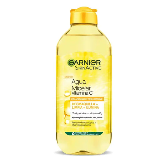 Garnier Acqua Micellare alla Vitamina C Deterge, rimuove il trucco e illumina la pelle spenta. Formula ipoallergenica - 400 ml