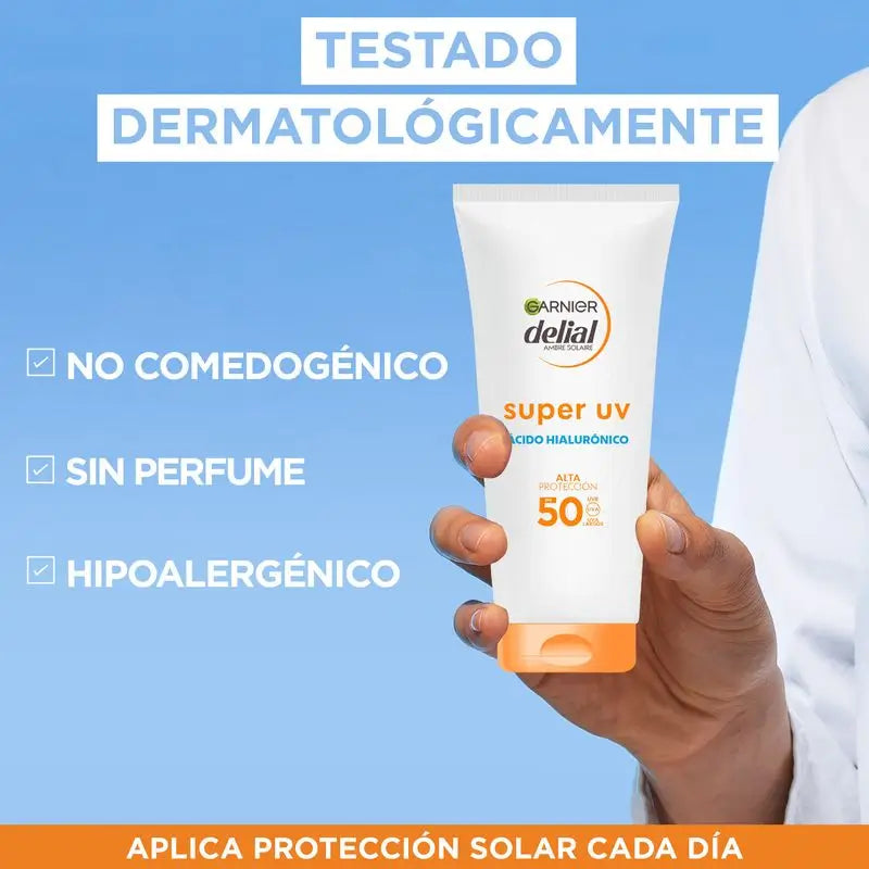 Garnier Delial Super Uv Fps50+ Crema quotidiana antietà con acido ialuronico - 50ml