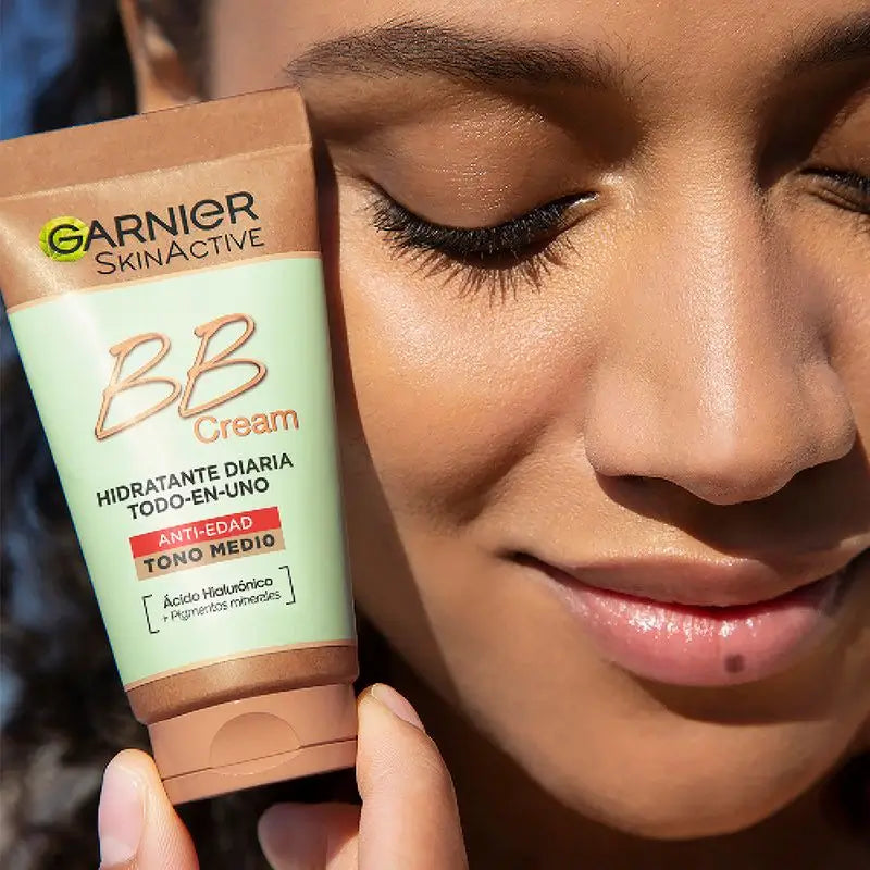 Garnier Skinactive Bb Cream Anti Age Tono Medio. Idratante Tutto In Uno Con Colore Spf15, 50Ml