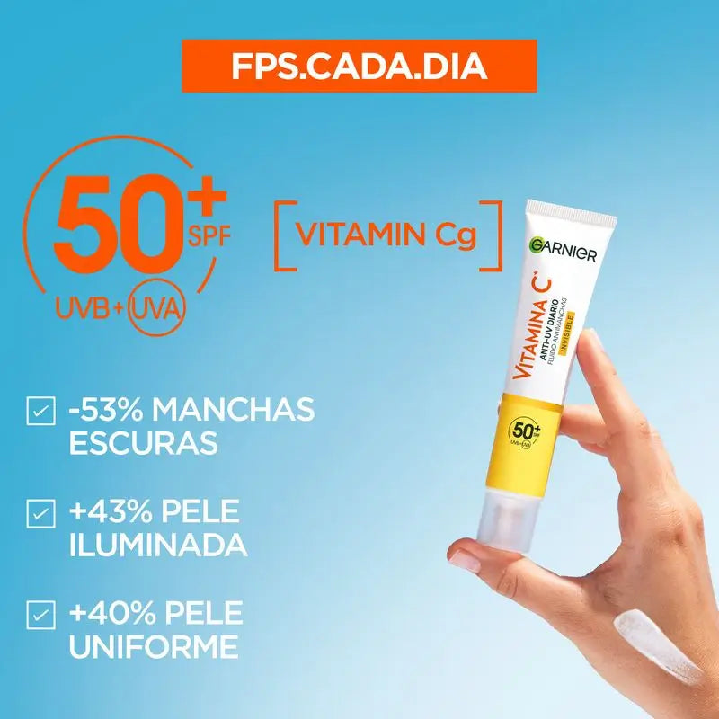 Garnier Vitamina C Invisible Anti-Uv Fluido quotidiano anti-macchie Fps50+, 40 Ml