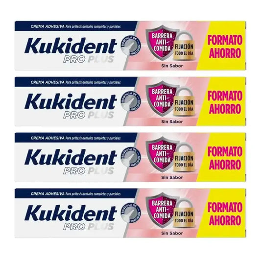 Kukident Quadruple Pro Plus Barriera Anticomida Insapore, 4 x 57 Gr
