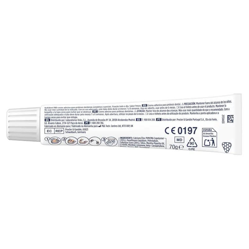 Kukident Pro Complete Crema adesiva per denti al gusto classico 70 gr