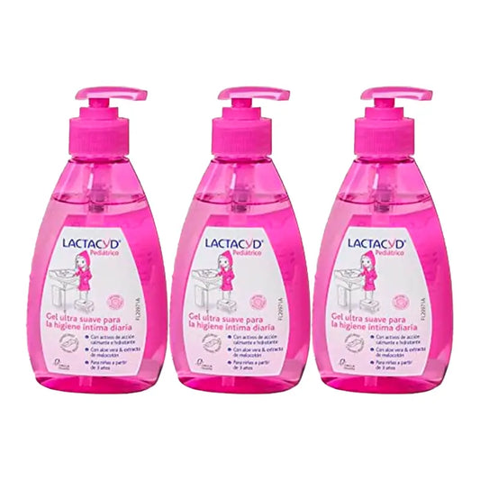 Lactacyd Paediatric Triple Gel Igiene intima quotidiana ultra delicata 3 x 200 ml