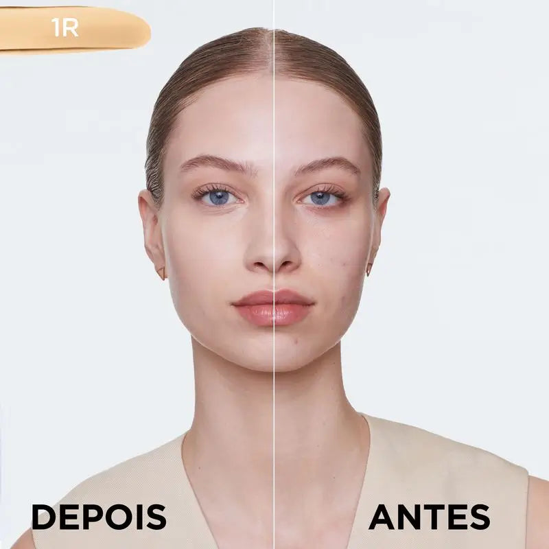 L'Oréal Paris Accord Parfait Base trucco all'acido ialuronico 1.R