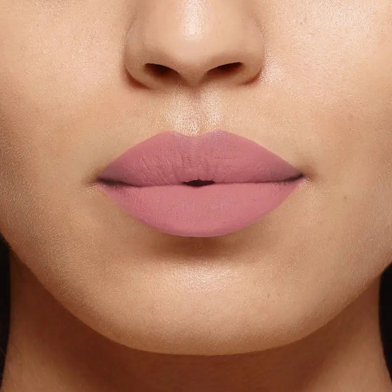 L'Oréal Paris Colour Riche Intense Volume Matte Lipstick Ombra 602 Nudo Ammirevole