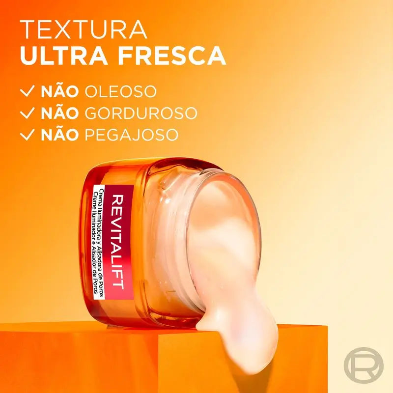 L'Oréal Paris Revitalift Crema gel alla vitamina C per la luminosità della pelle e la riduzione dei pori