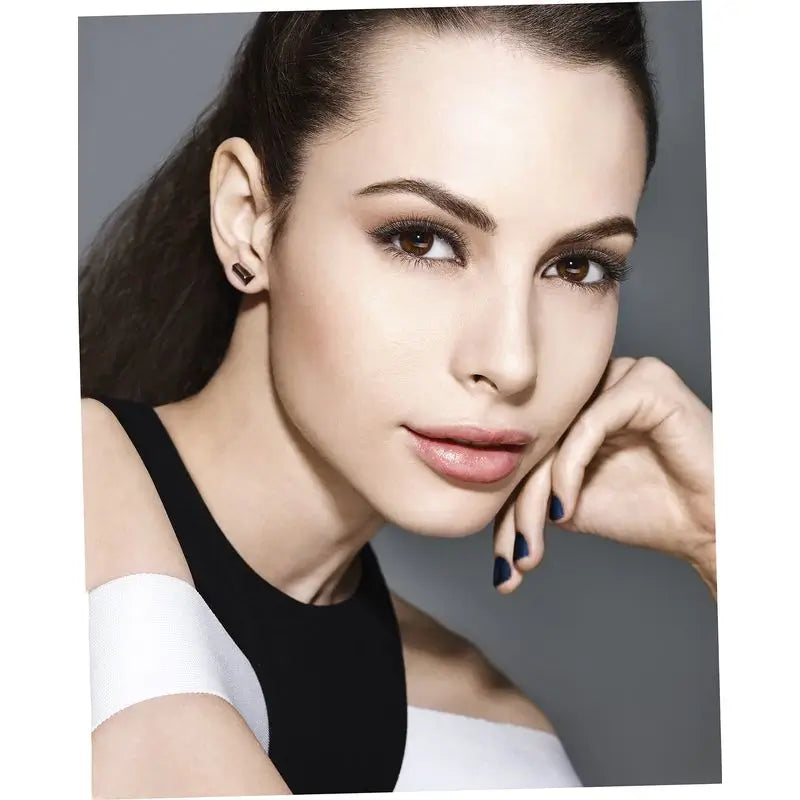Maybelline New York Fit Me Occhiaie e Imperfezioni Concealer tonalità 10 Luce Finitura Naturale Pelle Chiara, 6,8ML
