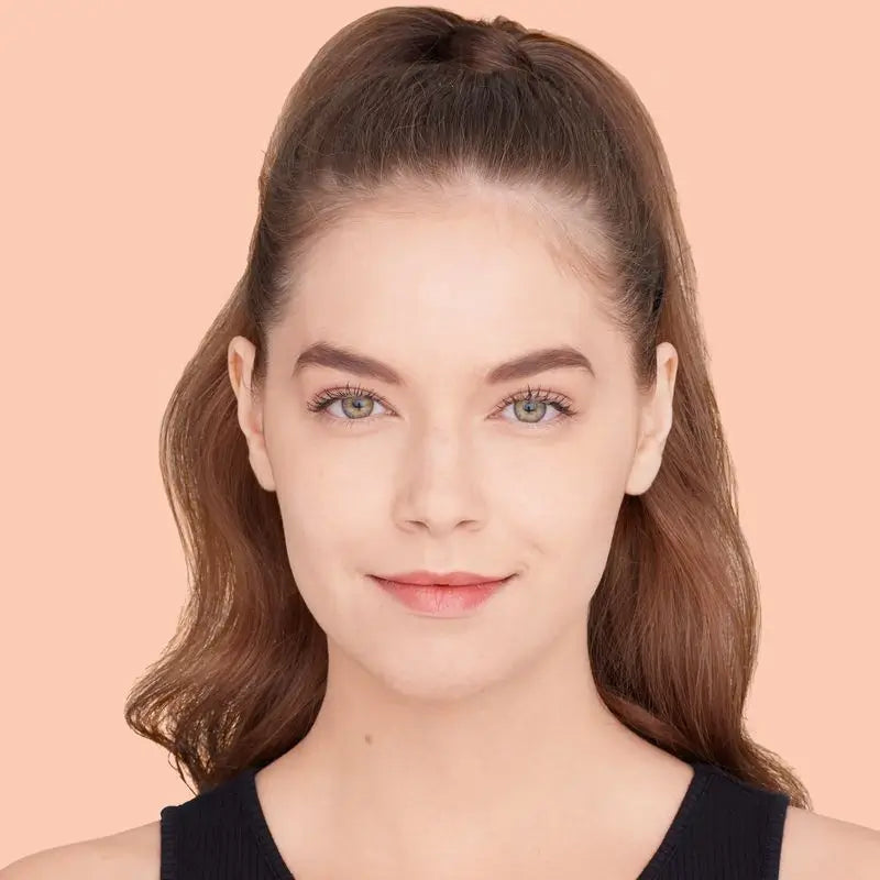 Maybelline New York Fit Me Matte and Refine Foundation Fondotinta Ombra 104 Avorio Morbido Calca il tono e la consistenza della pelle molto chiara - 30Ml