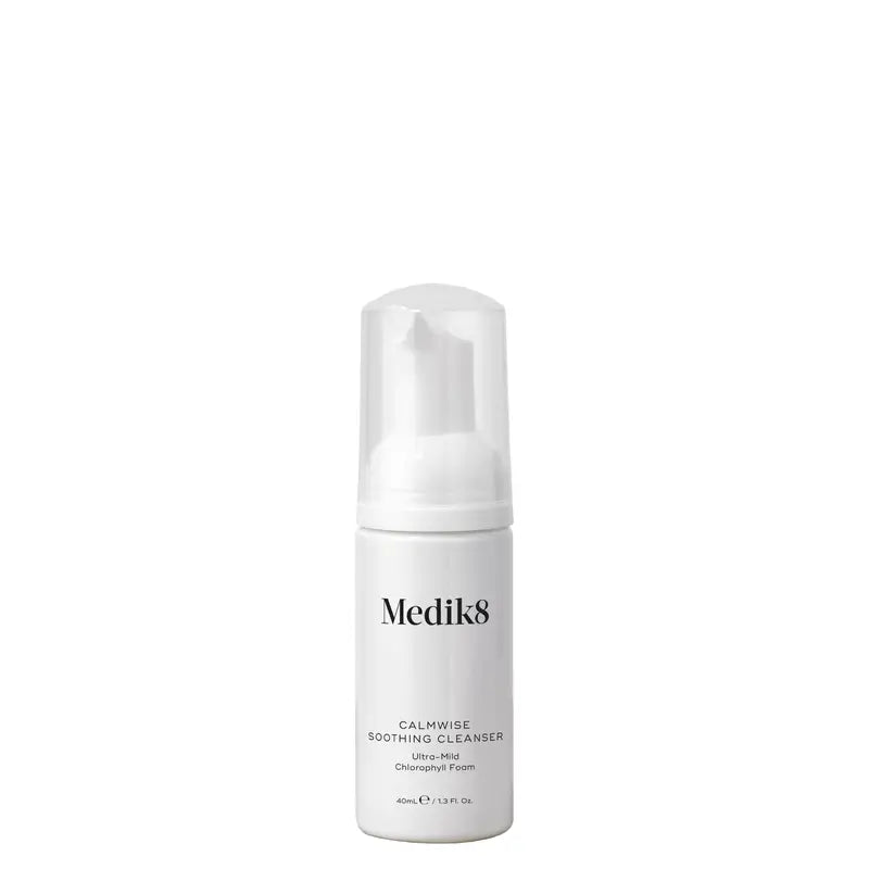 Medik8 Calmwise Soothing Cleanser, 150 ml