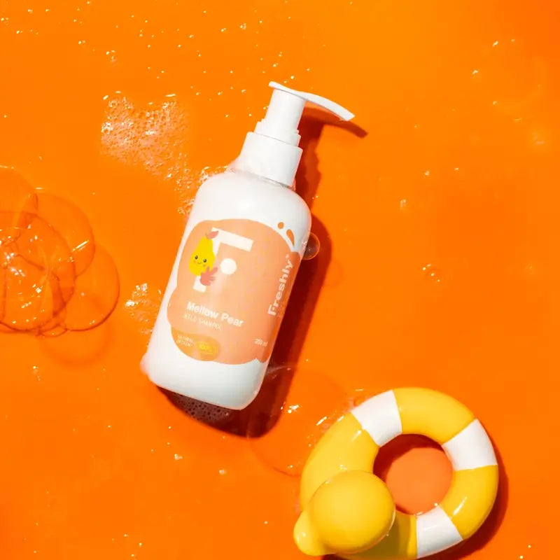 Shampoo per bambini Freshly Mellow Pear 400ml