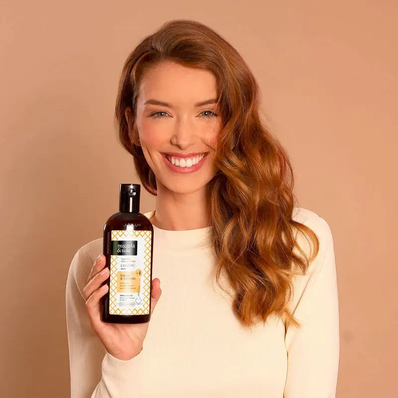 Nuggela & Sule Shampoo Premium all'estratto di cipolla per capelli deboli e grassi 250 ml