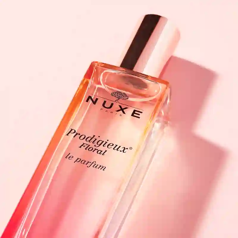 Cofanetto regalo multigamma Nuxe Prodigieux La collezione Prodigieux + Candela