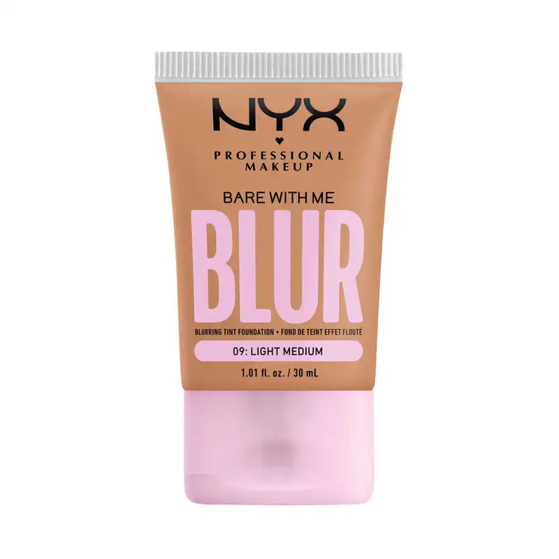 Nyx Bare With Me Blur Skin Tint, fondotinta sfumabile, finitura opaca, tonalità 09 , 30 ml
